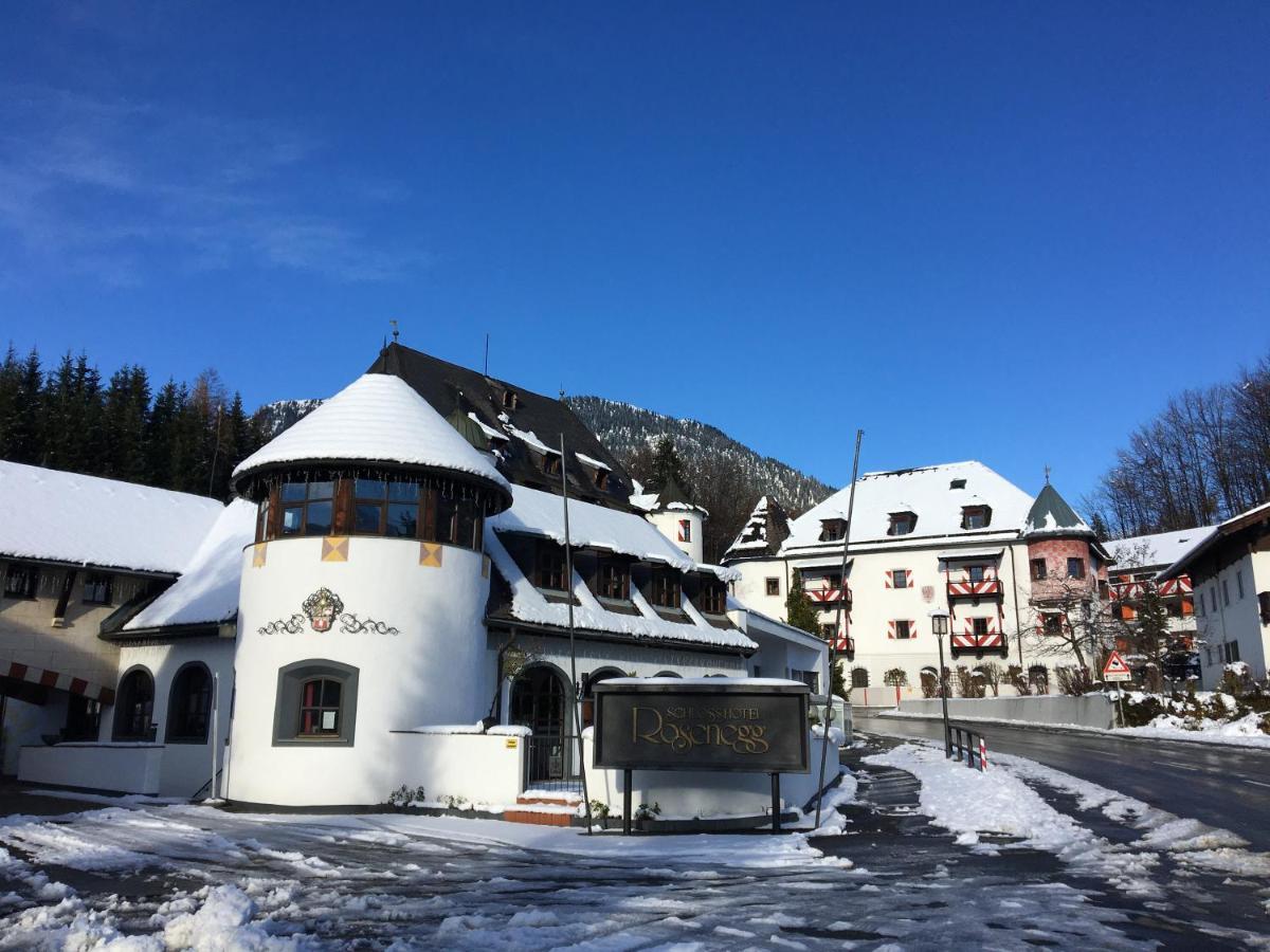 Family Hotel Schloss Rosenegg Fieberbrunn Exterior photo