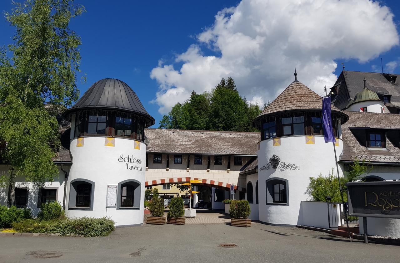 Family Hotel Schloss Rosenegg Fieberbrunn Exterior photo