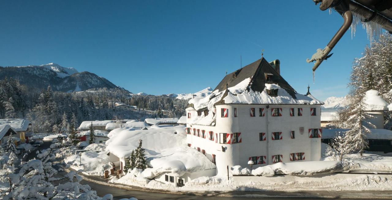 Family Hotel Schloss Rosenegg Fieberbrunn Exterior photo